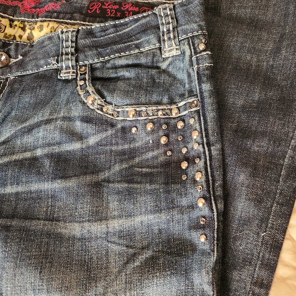 Rock & Roll Cowgirl jeans 32x34 Studded Rhinestones